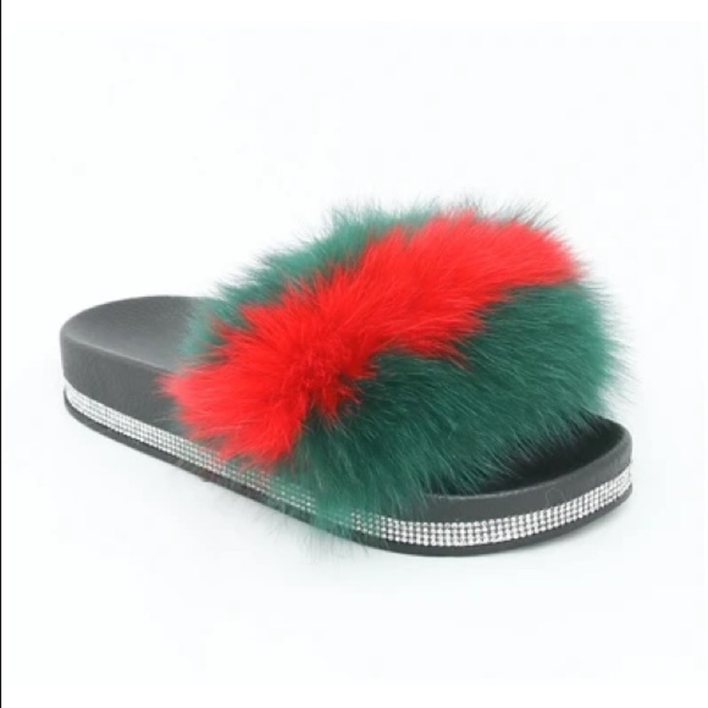 Green/red fur slide - Picture 4 of 7